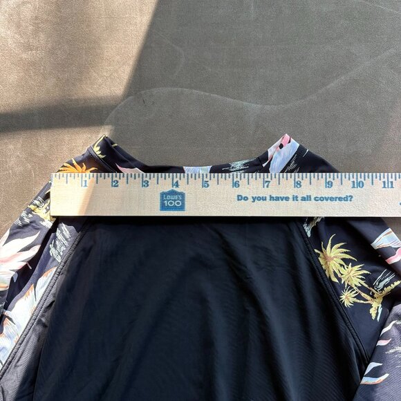 Billibong Womens Floral Black Rashguard Long Sleeve Size S Beach Swim Fishing - Picture 7 of 8